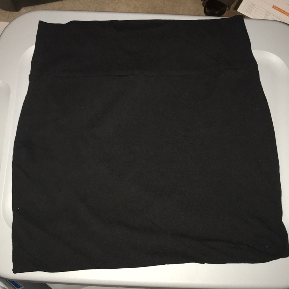 Sexy black mini’s and a brown and black mini skirt